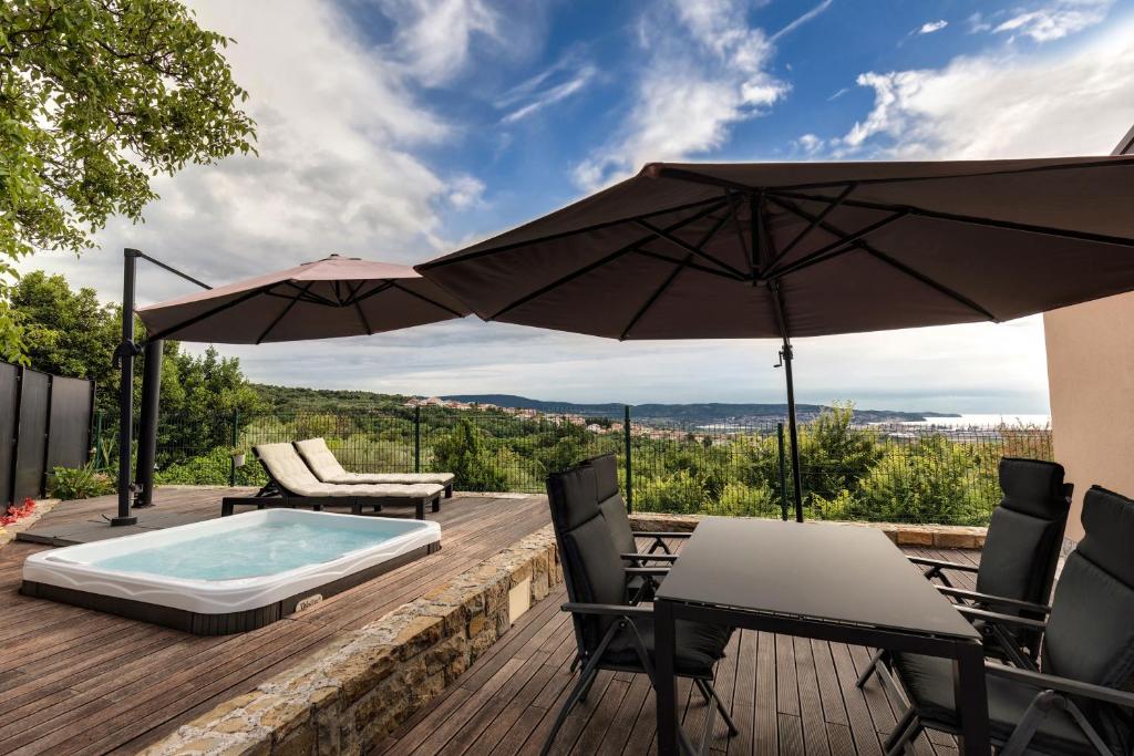 Apartma Casa Badiha Primorska z Jacuzzijem