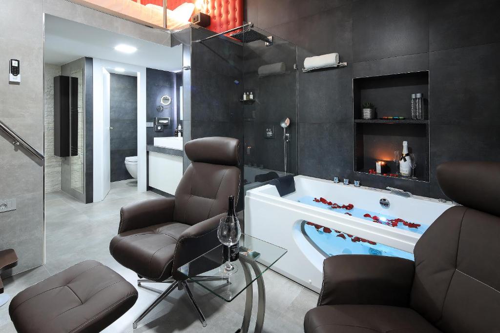 Zasebna Soba z Jacuzzijem RedRose Piran Primorska